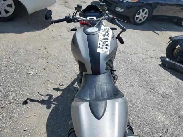 2013 Ducati Monster 696