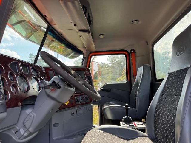 2016 Mack 800 GU800