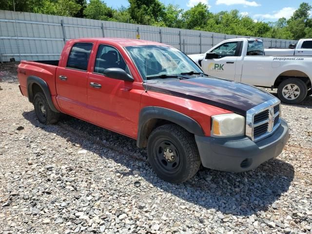 2005 Dodge Dakota Quattro