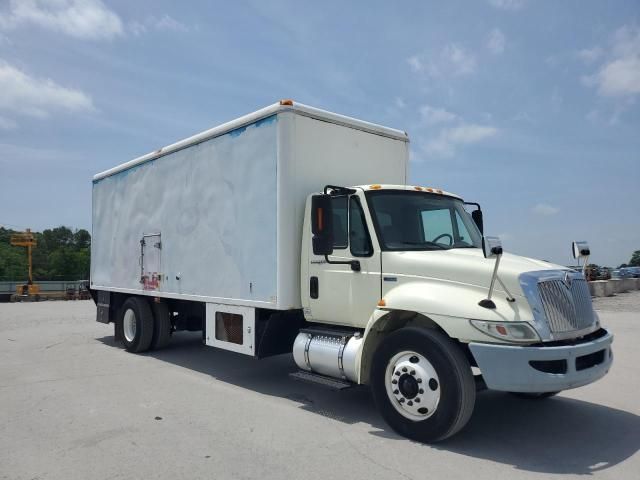 2013 International 4000 4300
