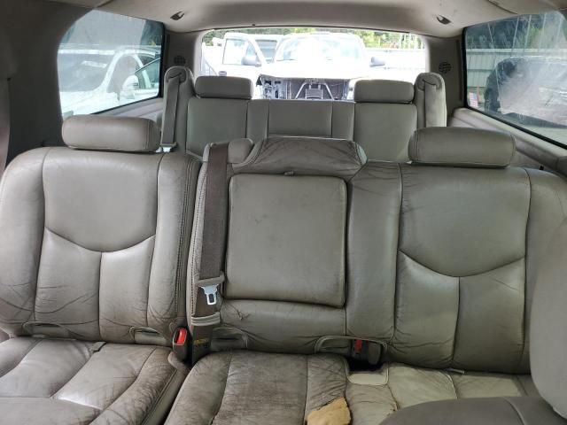 2004 Chevrolet Suburban K1500