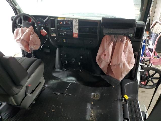 2023 Chevrolet Express G2500