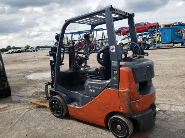 2014 Toyota Fork Lift
