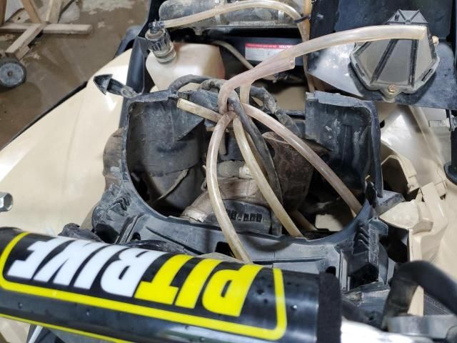 2023 Can-Am Outlander X MR 1000R