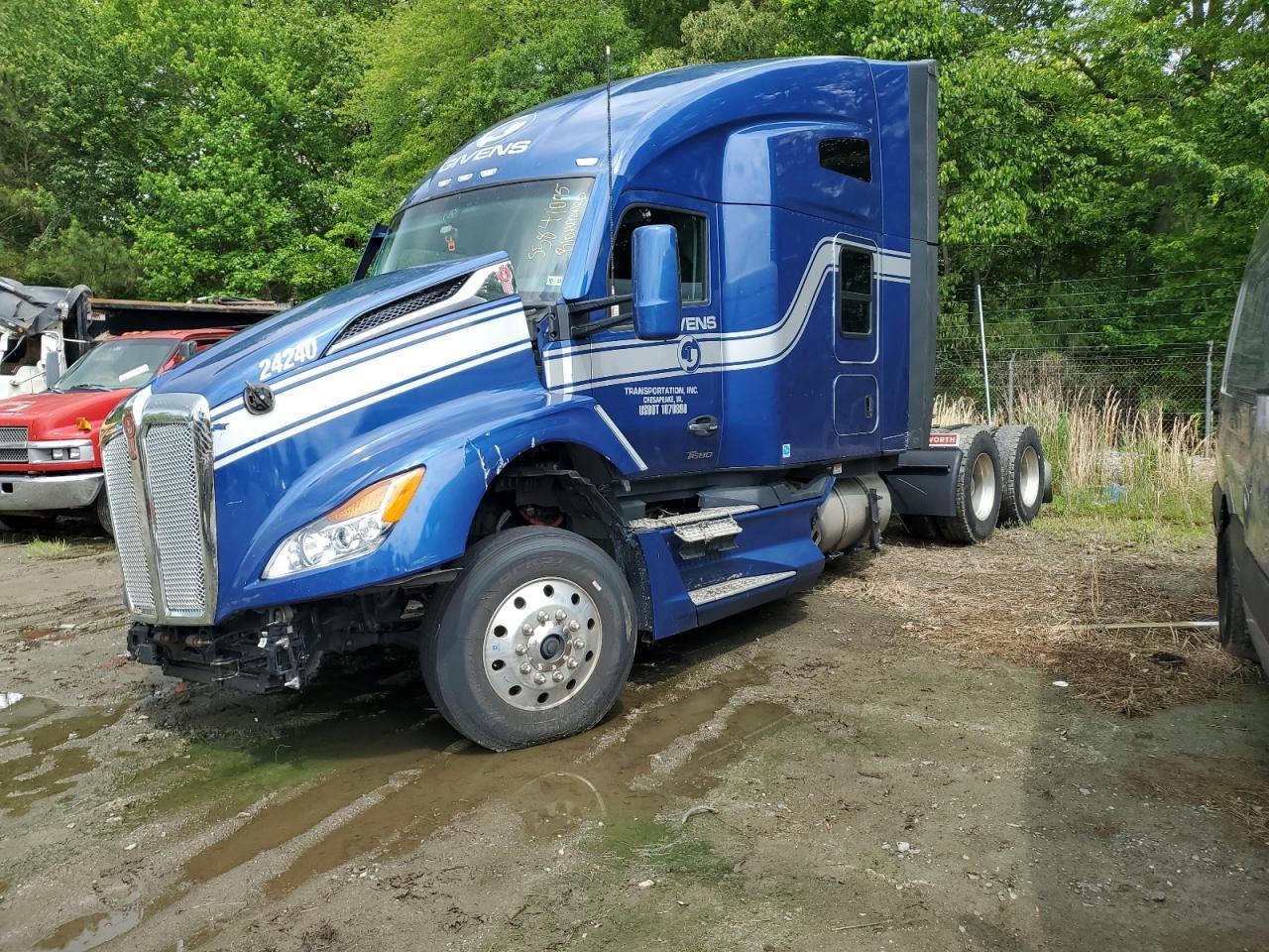2024 Kenworth T680 Semi Truck