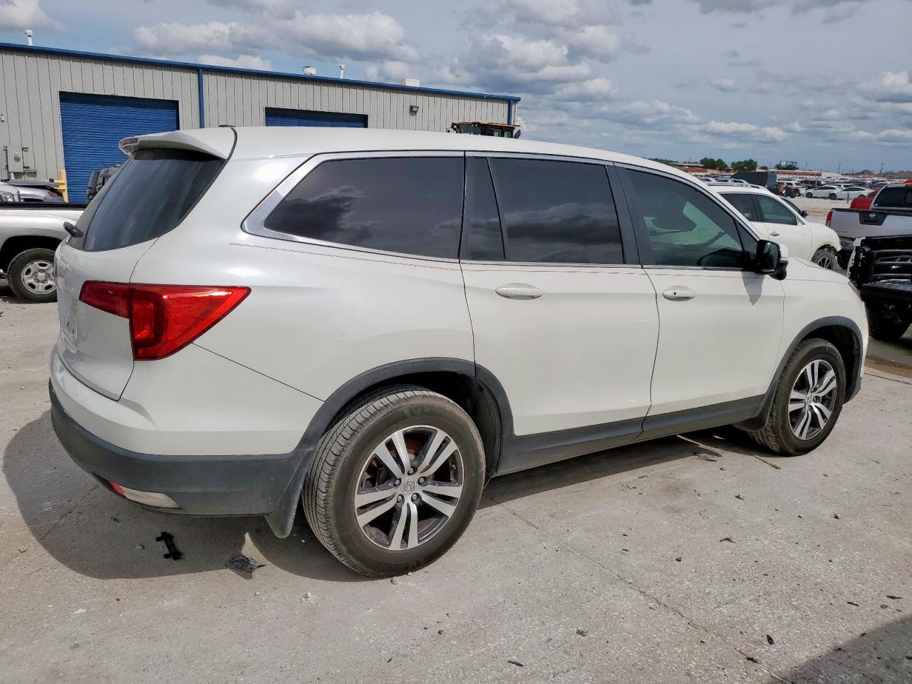 2016 Honda Pilot ex