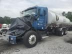 2013 Kenworth Construction T800
