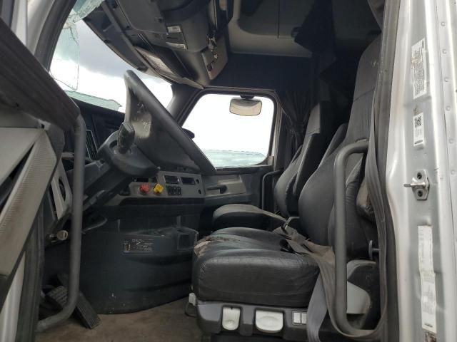 2021 Freightliner Cascadia 126 Semi Truck