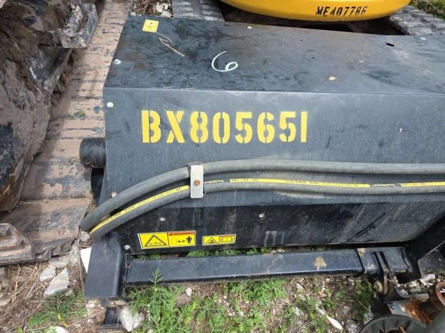 2022 Caterpillar 10