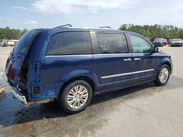 2013 Chrysler Town & Country Limited