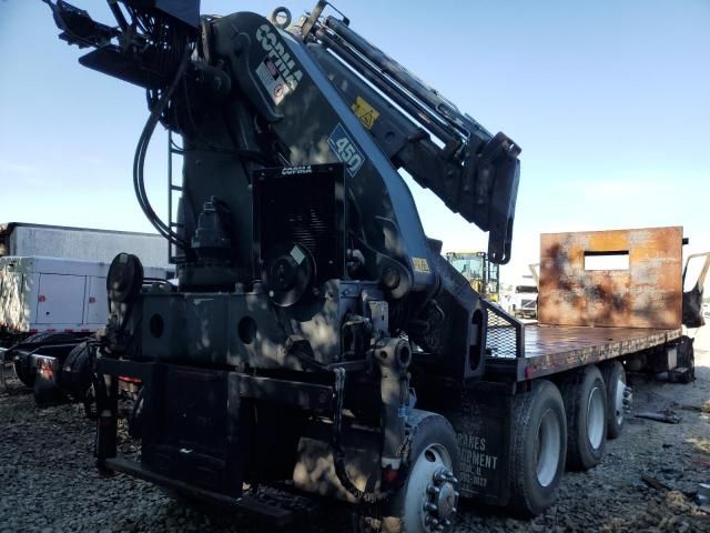 2003 Volvo VHD