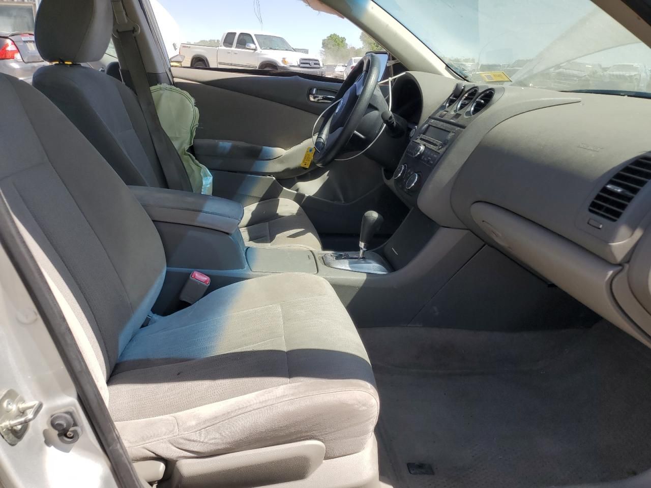 2011 Nissan Altima Base