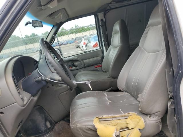 2002 Chevrolet Astro