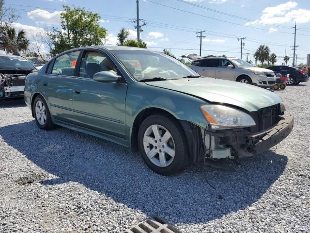 2003 Nissan Altima Base