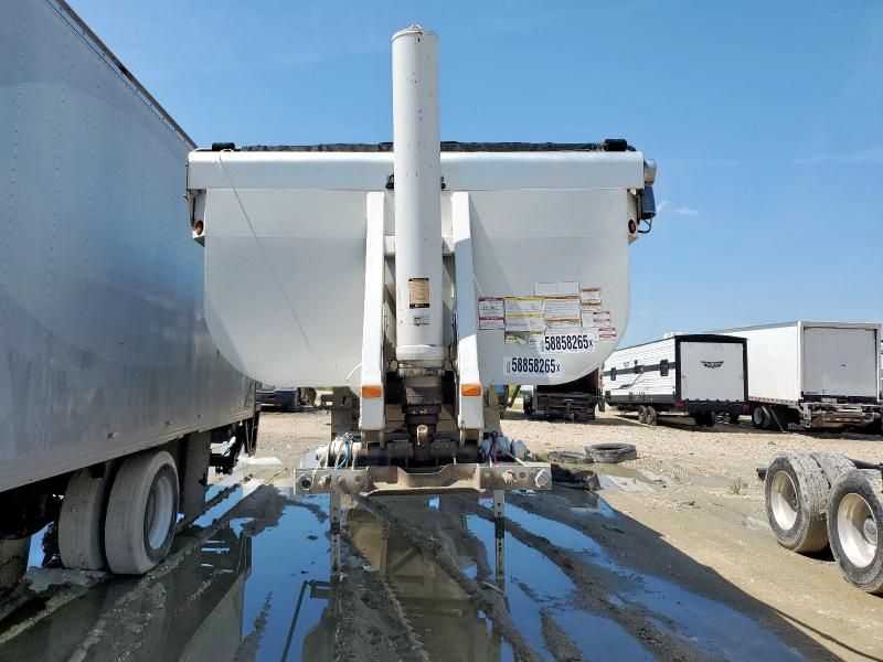 2020 Clement Trailer