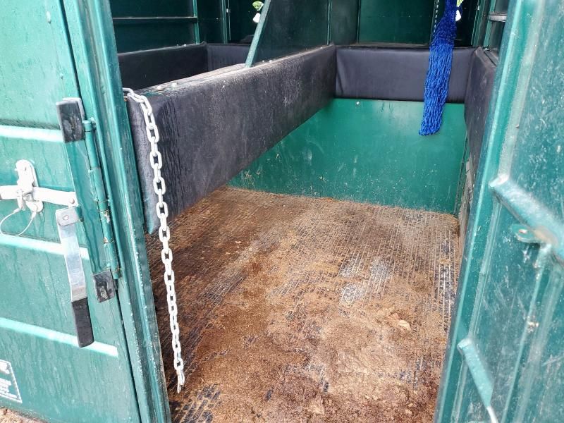 2024 Grupo Remolques DEL Norte Livestock Trailer