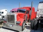2006 Peterbilt 379 Semi Truck