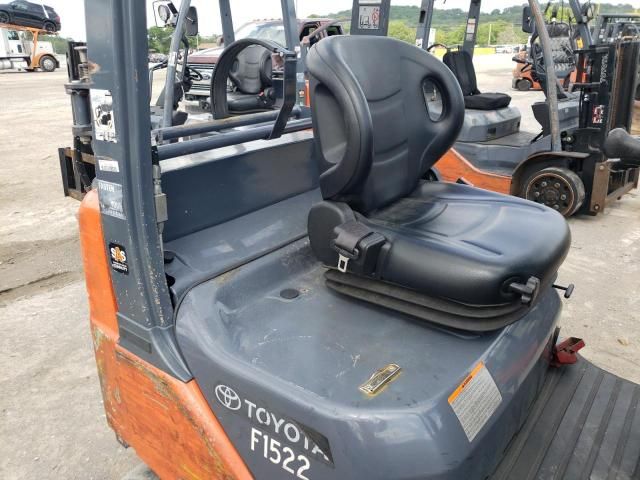 2014 Toyota Fork Lift