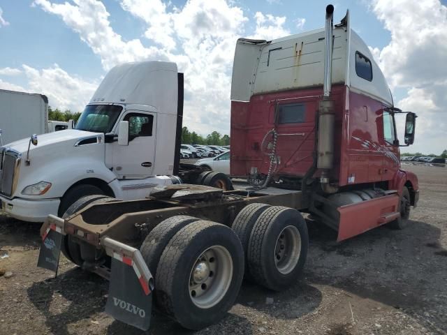 2002 Volvo VN VNL