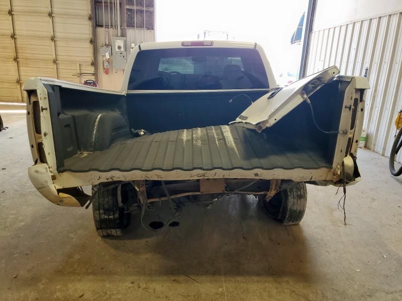 2007 GMC New Sierra C1500 Classic
