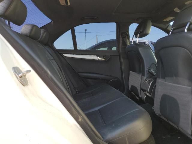 2011 Mercedes-Benz C300