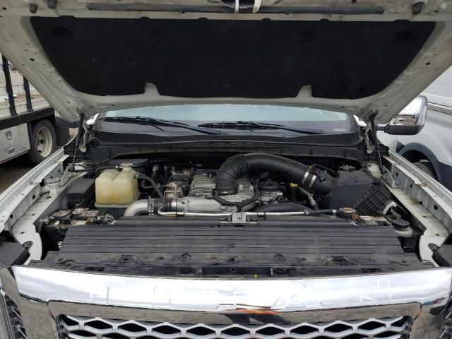 2016 Nissan Titan XD SL