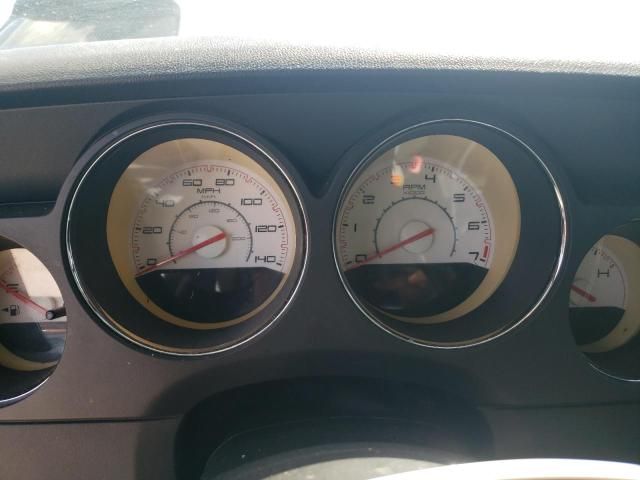 2013 Dodge Challenger SXT