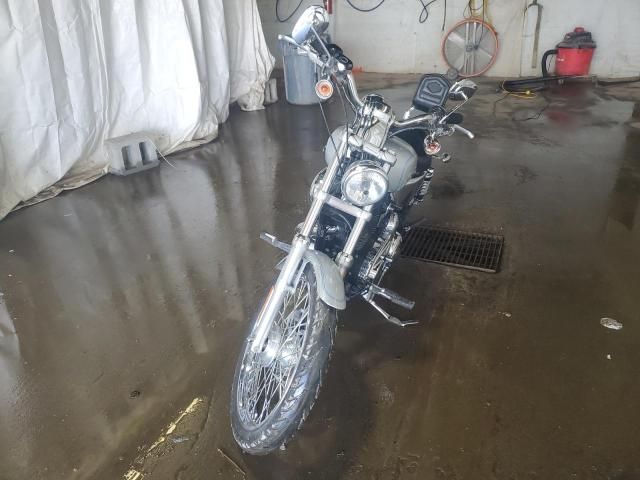 2006 Harley-Davidson XL1200 C