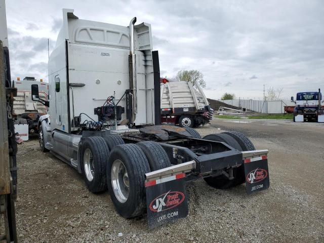 2018 Peterbilt 579 Semi Truck