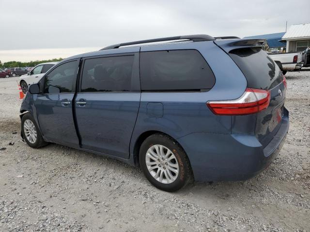 2015 Toyota Sienna xle