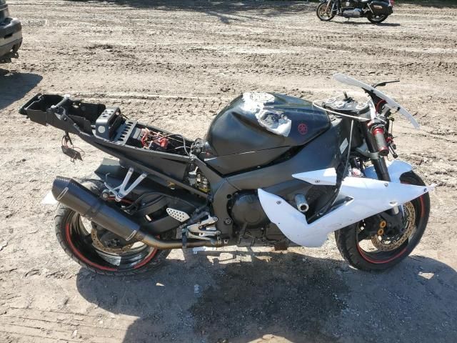 2003 Yamaha YZFR1
