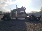 2007 Peterbilt 379 Semi Truck