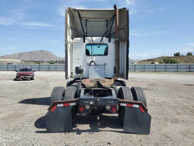 2016 Peterbilt 579 Semi Truck