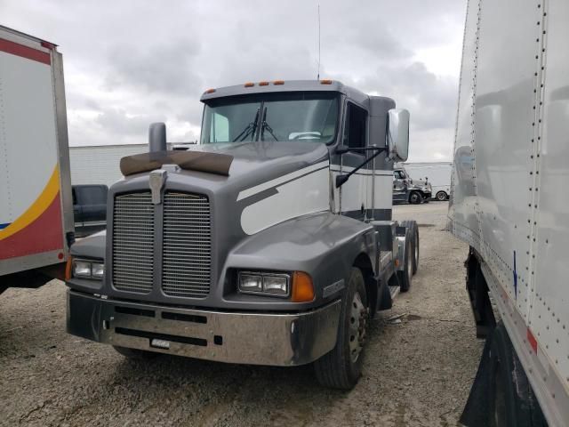 1996 Kenworth T600 Semi Truck