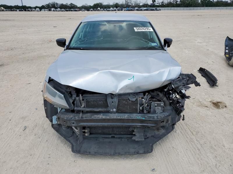 2015 Volkswagen Jetta Base
