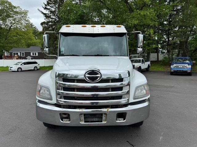 2019 Hino 258 268