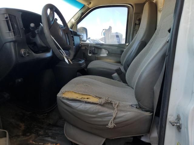 2011 Chevrolet Express G2500