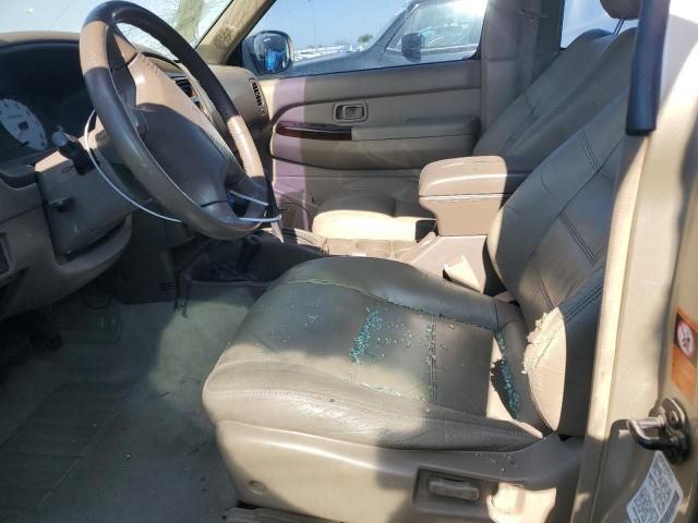 1999 Nissan Pathfinder LE