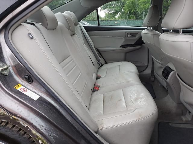 2017 Toyota Camry Hybrid