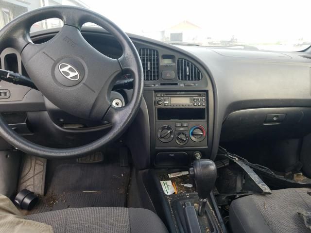 2006 Hyundai Elantra Base