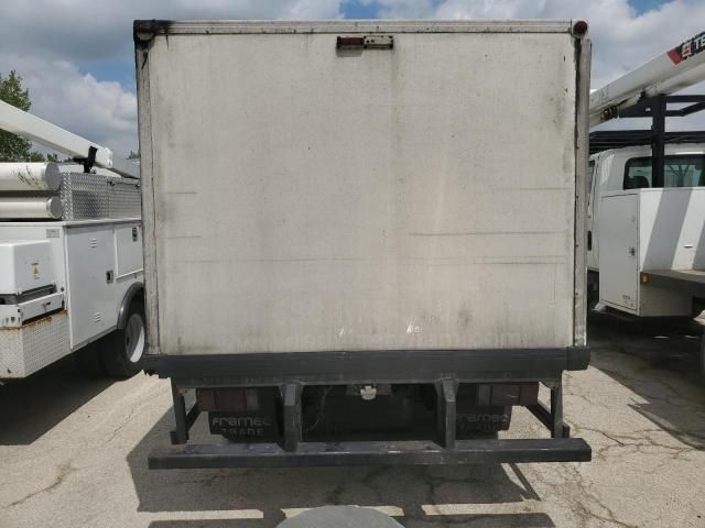 2007 Isuzu NPR