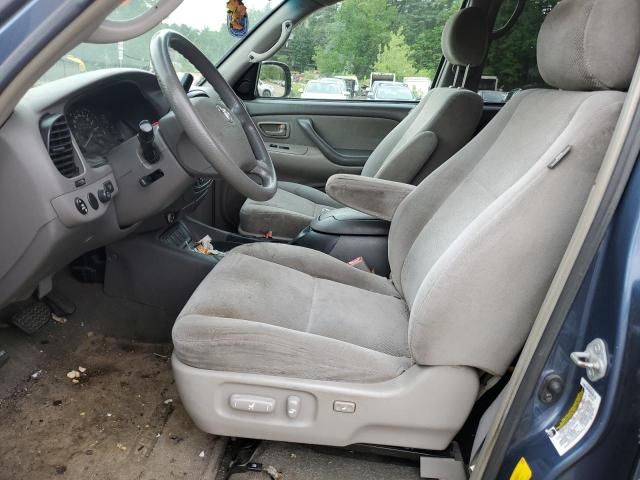 2005 Toyota Sequoia SR5