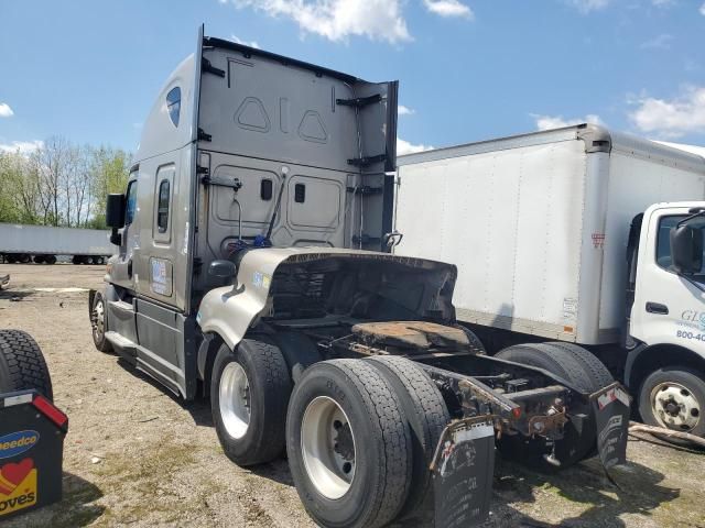 2017 Freightliner Cascadia 125 Semi Truck