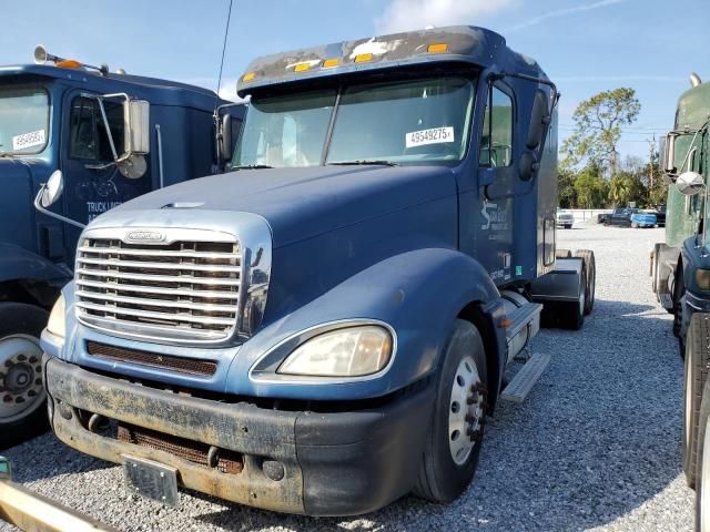 2005 Freightliner Conventional Columbia