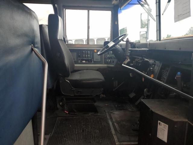 2000 International 3000 3800