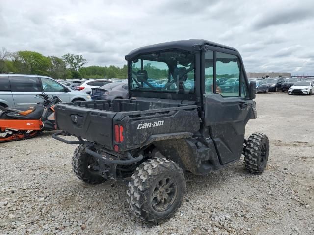 2024 Can-Am Defender DPS Cab HD9