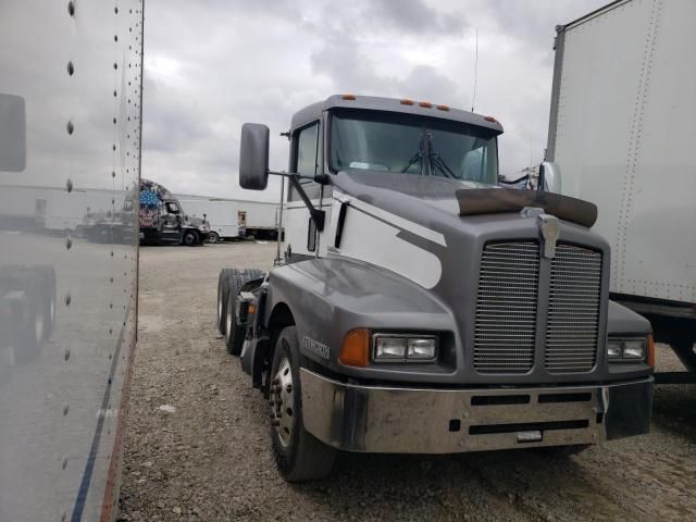 1996 Kenworth T600 Semi Truck