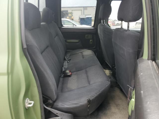 2004 Nissan Frontier Crew Cab XE V6