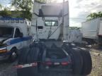 2013 Volvo VNL Semi Truck