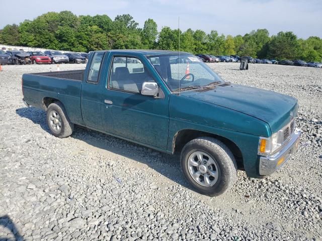 1996 Nissan Truck King Cab SE